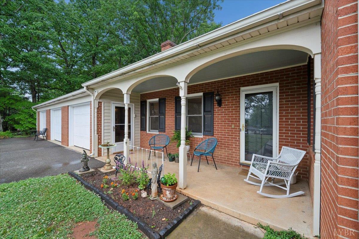 3289 Peaks Road Bedford, VA 24523 - Photo 4 of 71