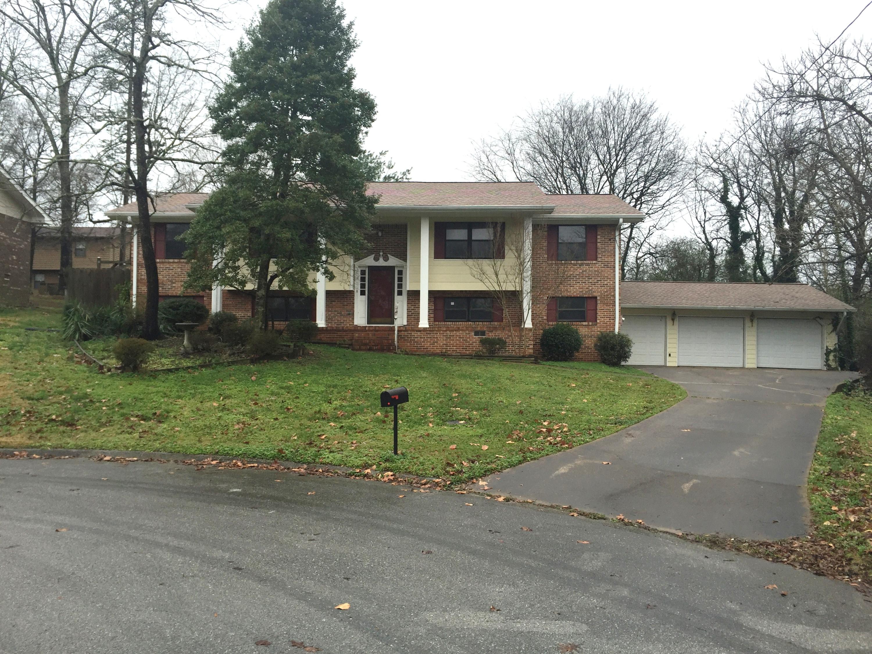 2809 Rio Grande Road Chattanooga, TN 37421 - Photo 1 of 13 2015-12-23 11.46.12