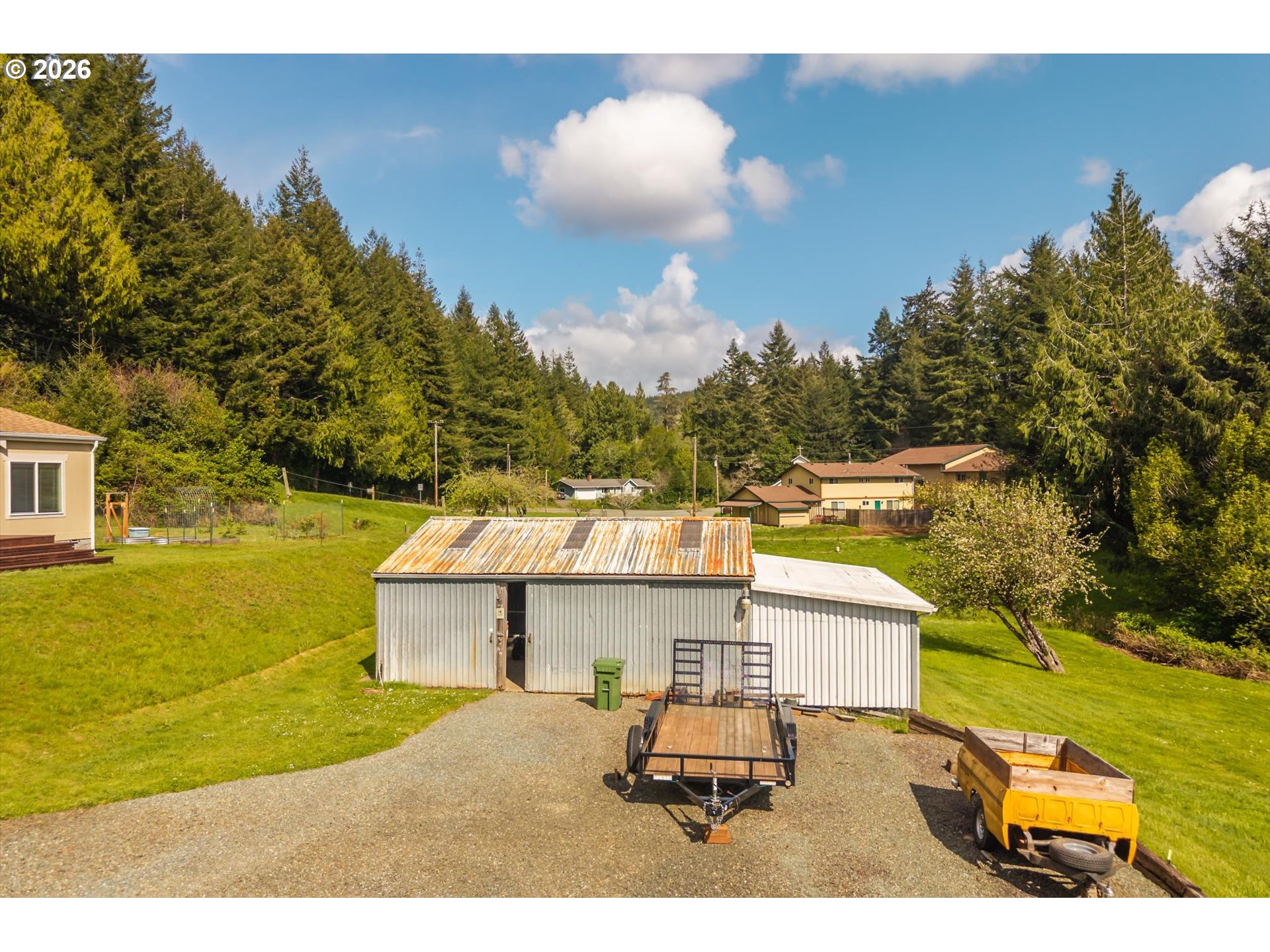 93380 Luscombe Loop Coos Bay, OR 97420 - Photo 23 of 34