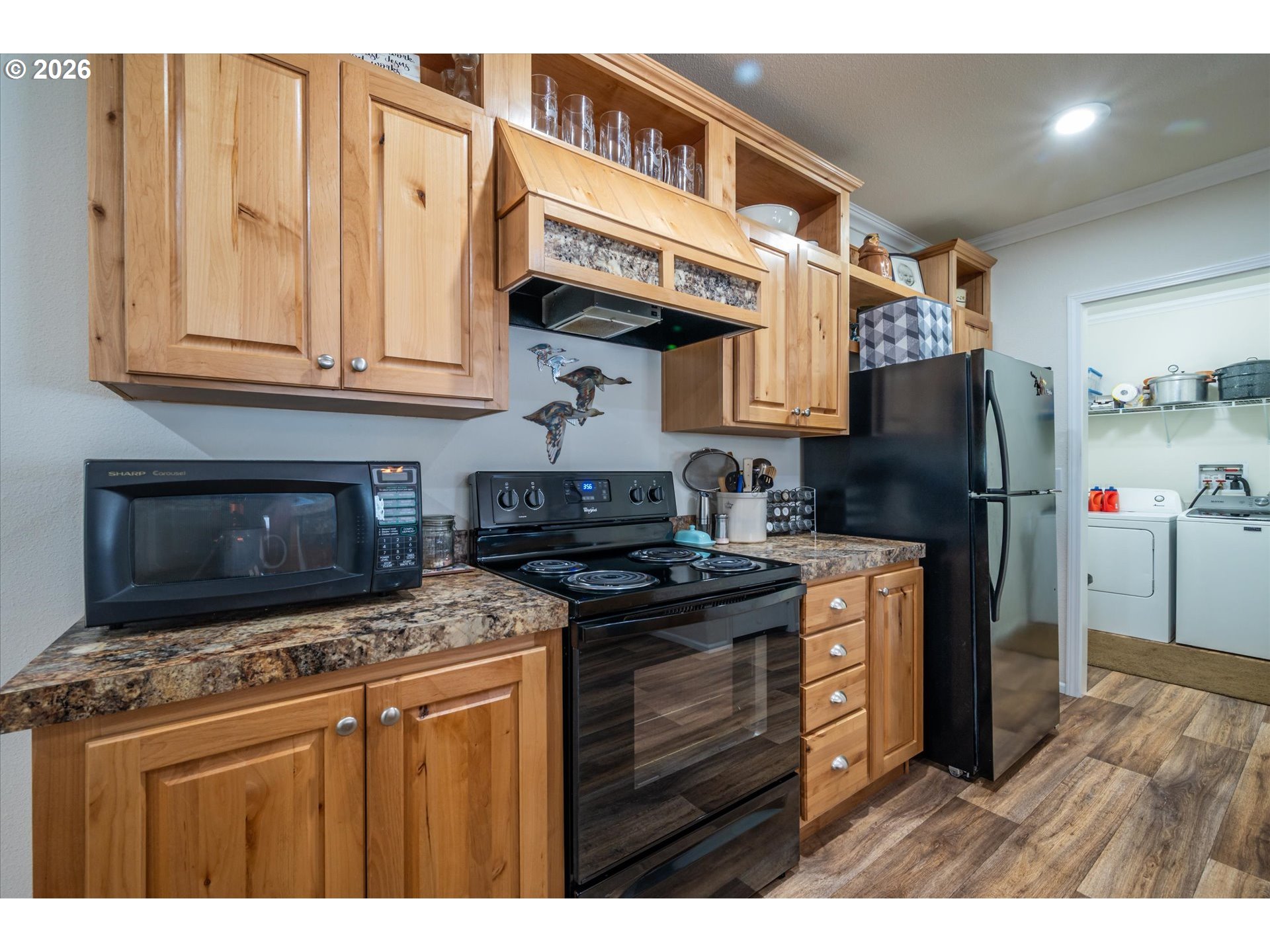 93380 Luscombe Loop Coos Bay, OR 97420 - Photo 7 of 34