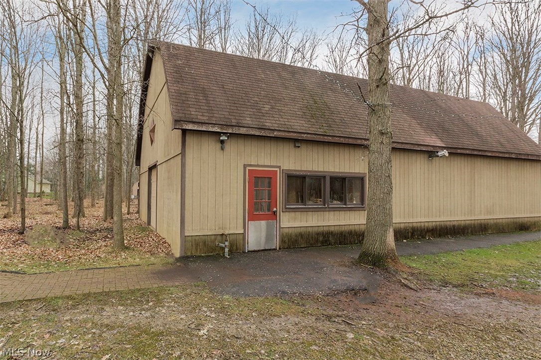 6875 Liberty Road Solon, OH 44139 - Photo 34 of 35 36'x60' outbuilding/workshop