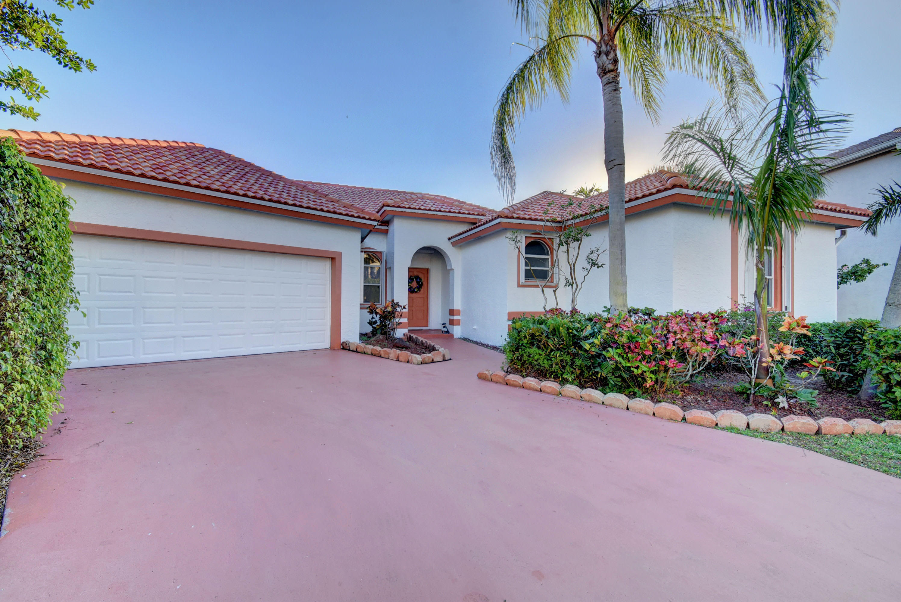10810 Haydn Drive Boca Raton, FL 33498 - Photo 3 of 56 Virtuals1 (3)