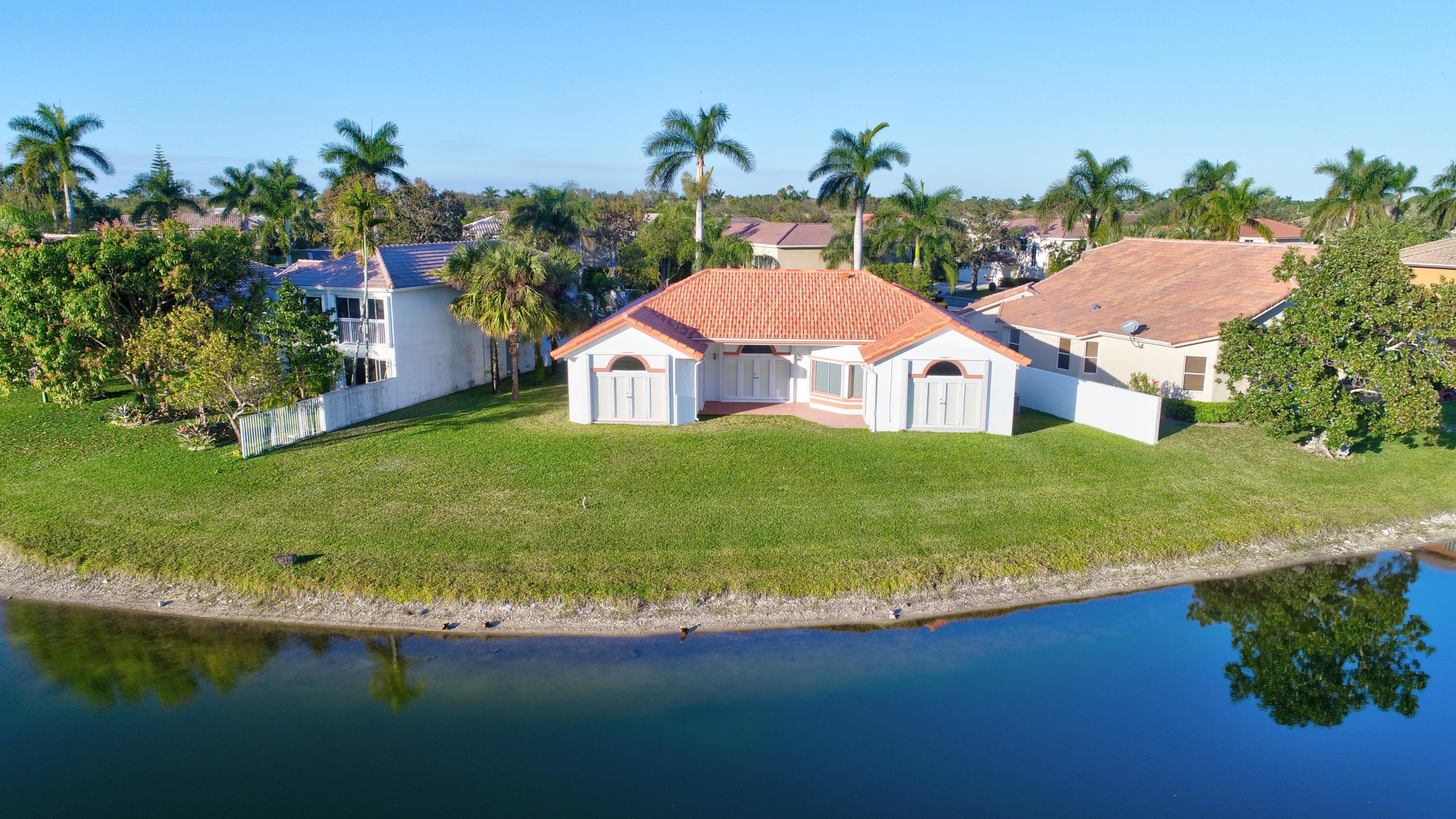10810 Haydn Drive Boca Raton, FL 33498 - Photo 45 of 56 Virtuals1 (46)