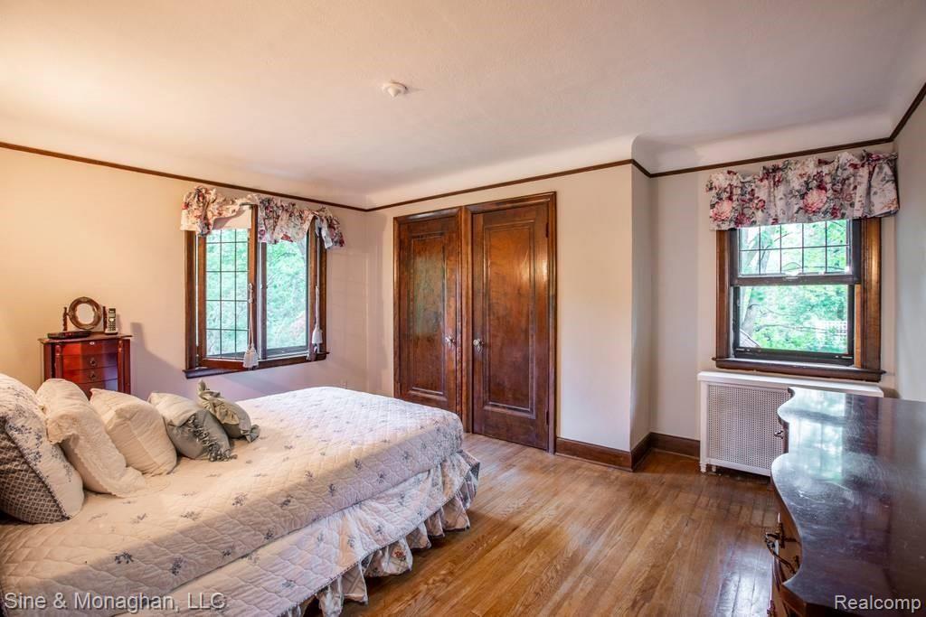205 Merriweather Road Grosse Pointe Farms, MI 48236 - Photo 18 of 36