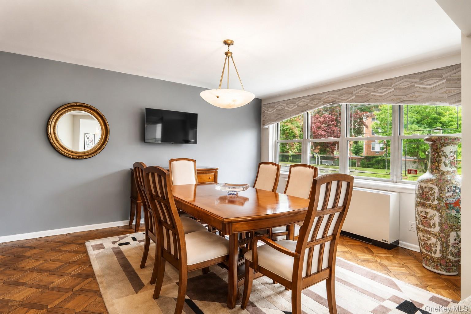 180 South Middle Neck Road, Unit 1N Great Neck, NY 11021 - Photo 5 of 27