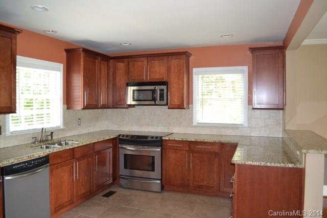 1040 Guilford Road Charlotte, NC 28209 - Photo 3 of 9