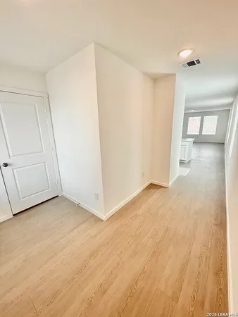 $1,550 | 21042 Sumac Grove, San Antonio, TX 78264