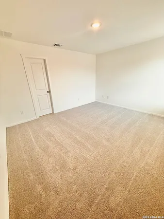 $1,550 | 21042 Sumac Grove, San Antonio, TX 78264