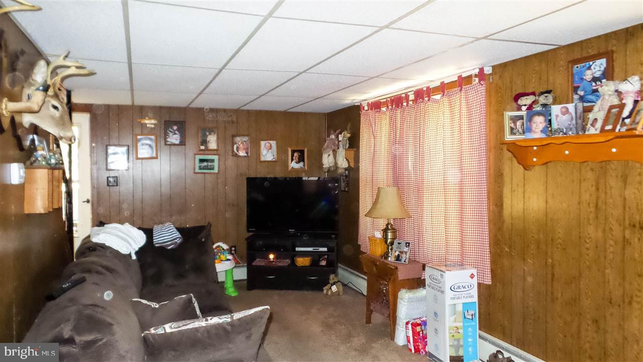 1745 Bahns Mill Road Windsor, PA 17366 - Photo 3 of 36