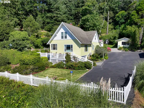$595,000 | 94361 Wedderburn Loop, Gold Beach, OR 97444
