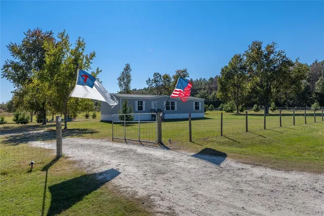 $263,900 | 148 Southwest Sedgefield Lane, Fort White, FL 32038