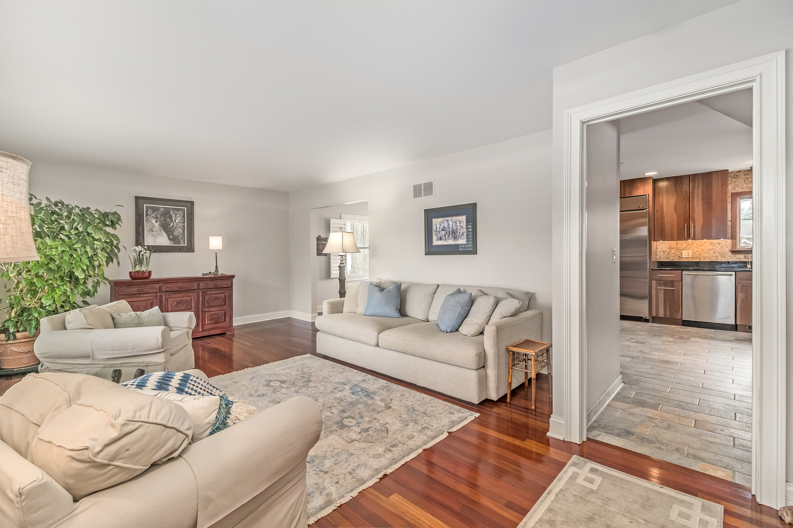 1220 Modaff Road Naperville, IL 60540 - Photo 5 of 38