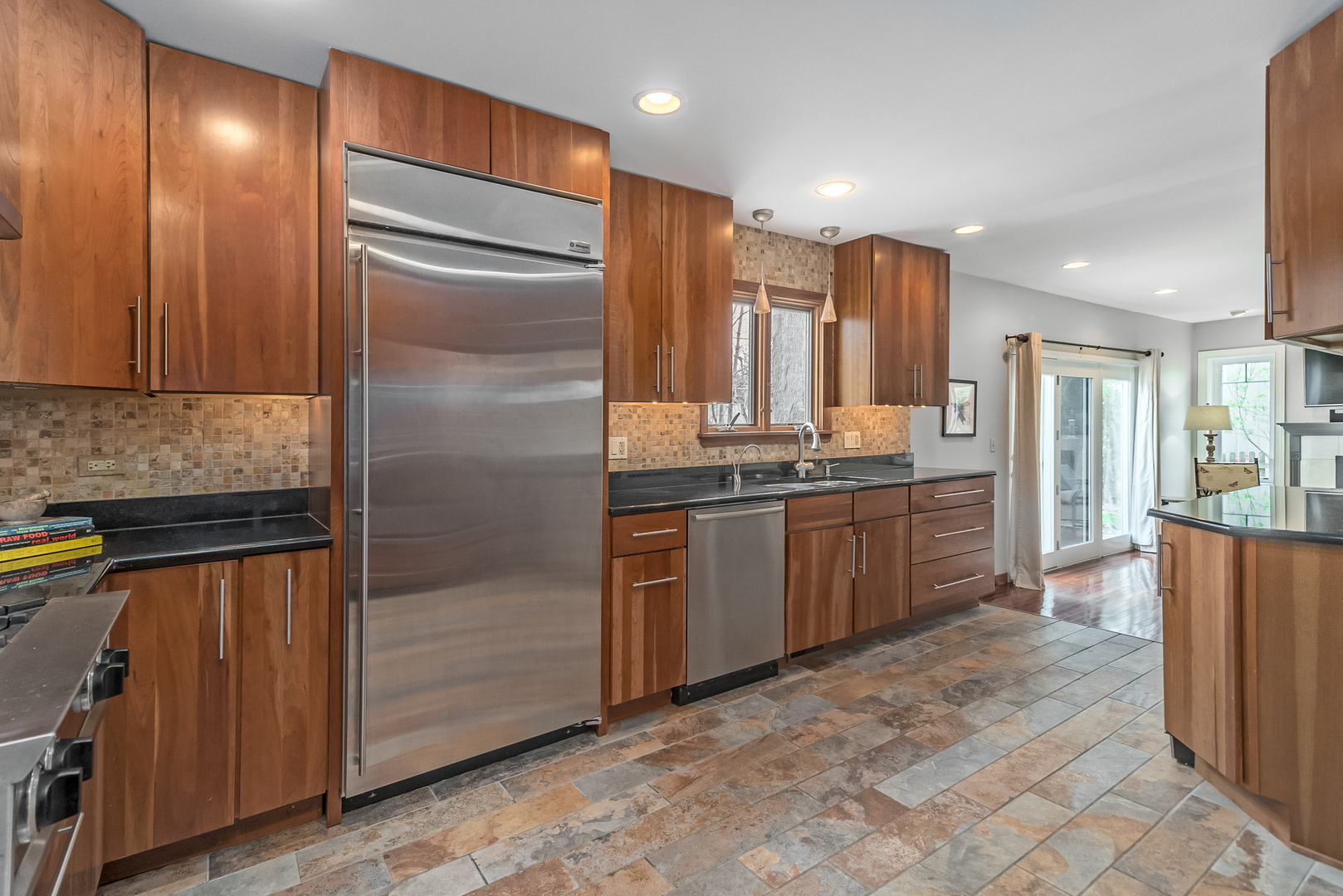 1220 Modaff Road Naperville, IL 60540 - Photo 8 of 38