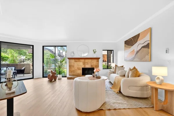 $999,000 | 9 Cove Lane, Redwood City, CA 94065