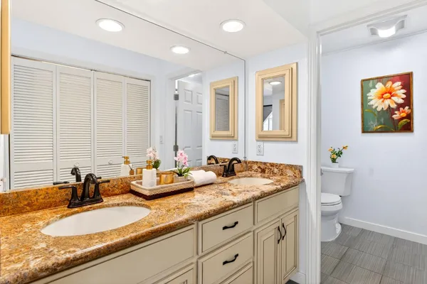$999,000 | 9 Cove Lane, Redwood City, CA 94065