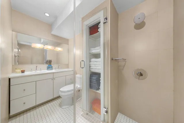 $5,295,000 | 301 East 52nd Street, Unit PHC | Midtown East