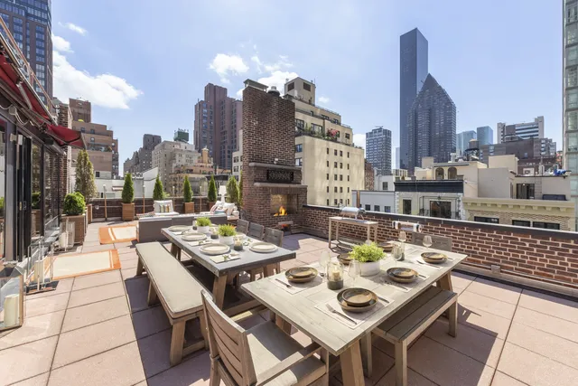 $5,295,000 | 301 East 52nd Street, Unit PHC | Midtown East