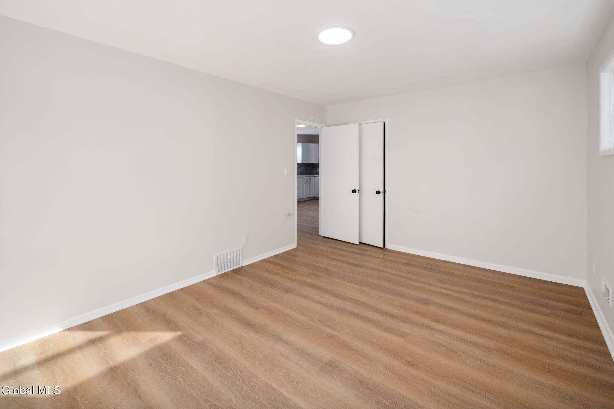 152 Chiswell Road Schenectady, NY 12304 - Photo 24 of 35 20-152ChiswellRd_20