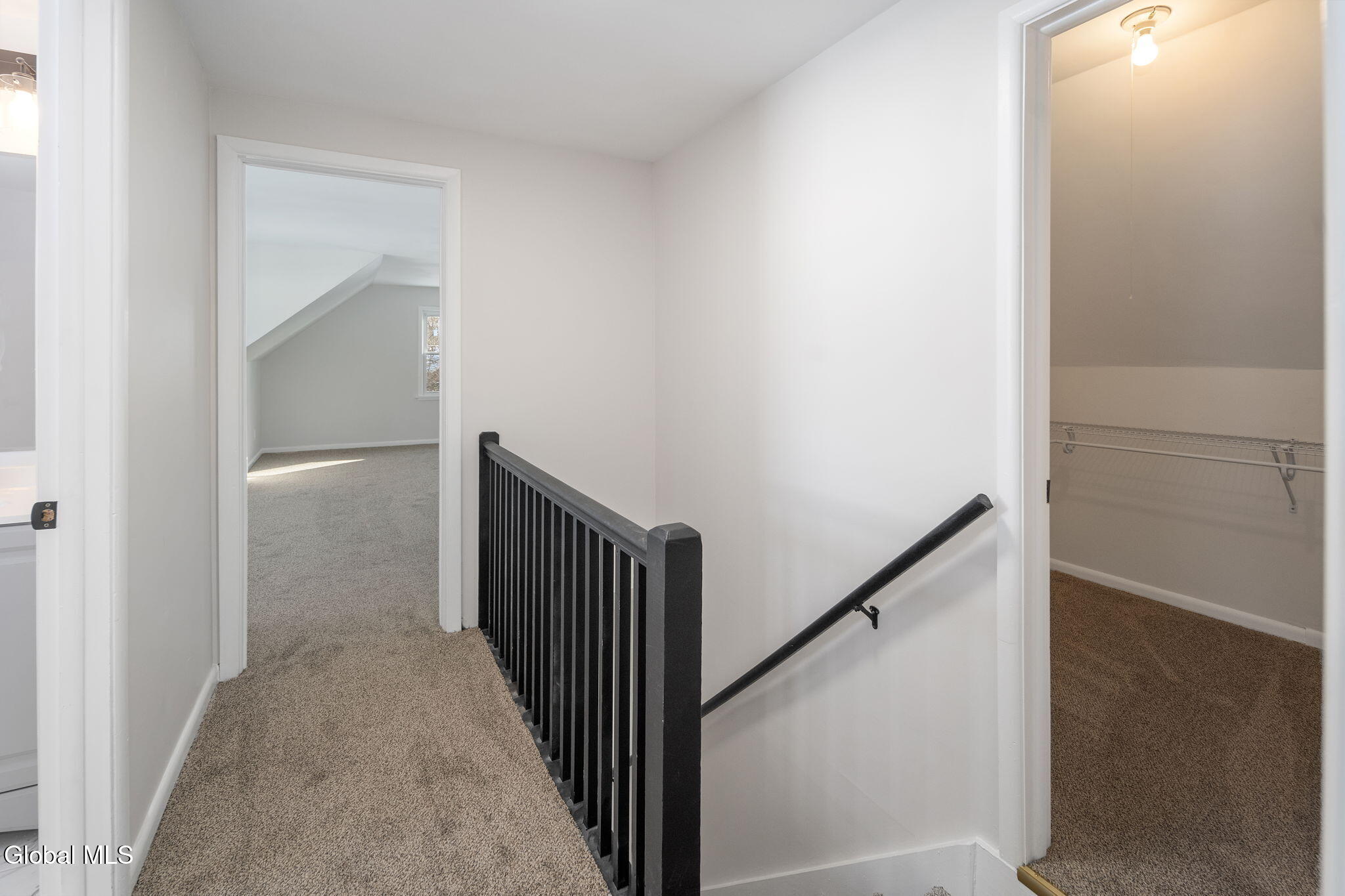 152 Chiswell Road Schenectady, NY 12304 - Photo 25 of 35 21-152ChiswellRd_21