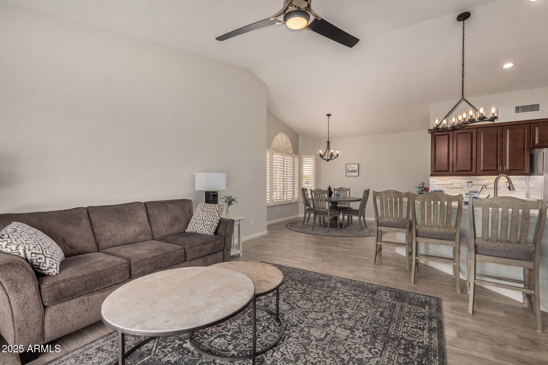 15741 Piccadilly Road Goodyear, AZ 85395 - Photo 18 of 43 18 - Piccadilly