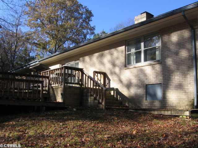 10305 Qualla Road Chesterfield, VA 23832 - Photo 10 of 12 Exterior Back