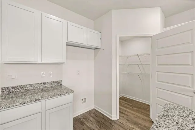 $389,700 | 331 Friendship Oak Way, Hampton, GA 30228