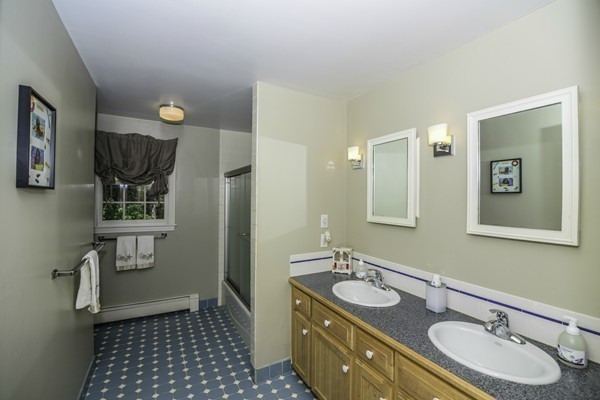 20 Maplewood Road Medfield, MA 02052 - Photo 23 of 30 Gallery Image 23