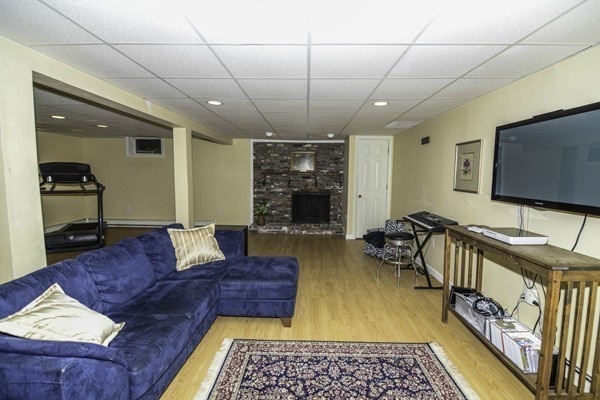 20 Maplewood Road Medfield, MA 02052 - Photo 25 of 30 Gallery Image 25