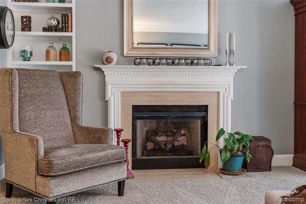 1695 Huntington Park Rochester Hills, MI 48309 - Photo 14 of 54