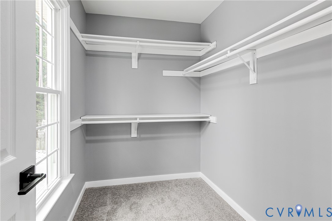 7112 Harbourside Court Midlothian, VA 23112 - Photo 28 of 49 a view of an empty walk in closet