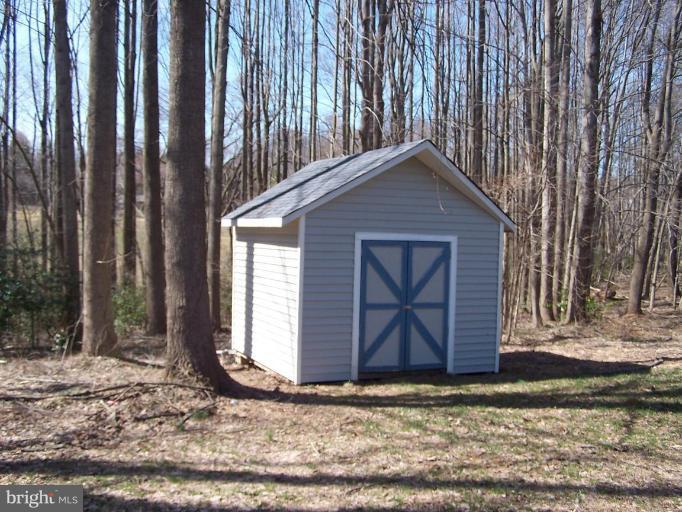 922 Challedon Road Great Falls, VA 22066 - Photo 13 of 14 Shed