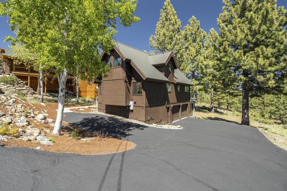 12769 Parsenn Road Truckee, CA 96161 - Photo 3 of 28 Gallery Image 3