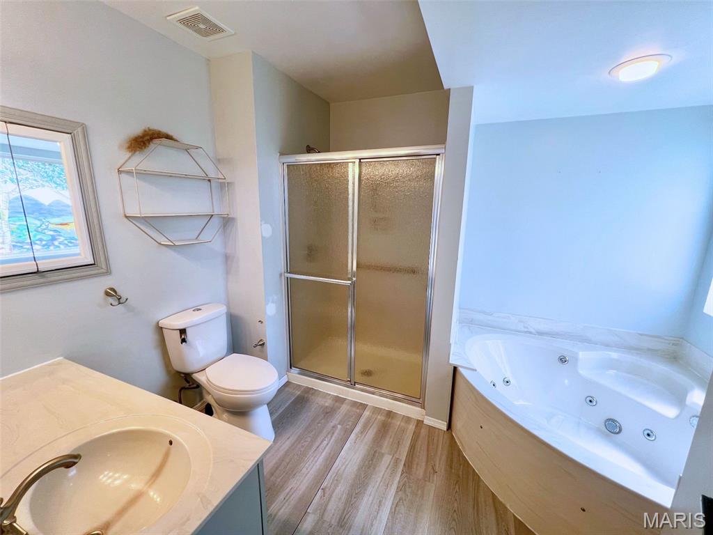 12 Royalltrail Court O'Fallon, MO 63368 - Photo 15 of 20