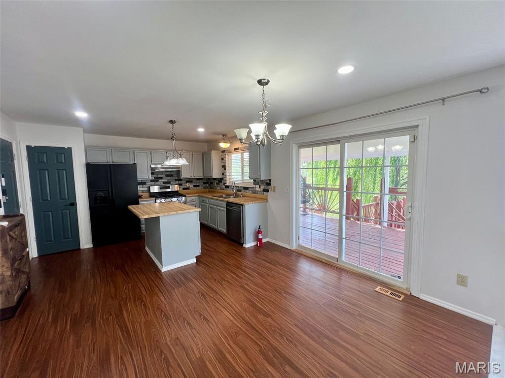 12 Royalltrail Court O'Fallon, MO 63368 - Photo 4 of 20