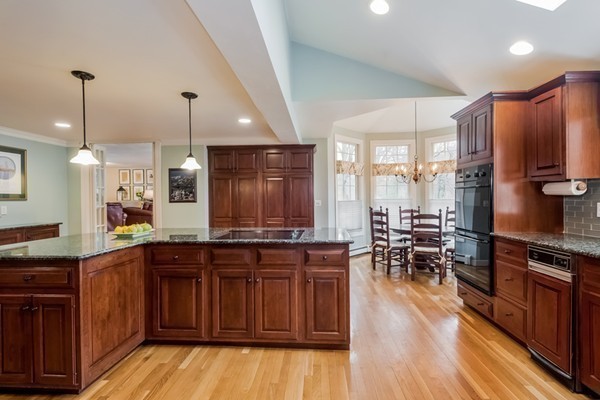 76 Old Post Road Walpole, MA 02032 - Photo 14 of 30