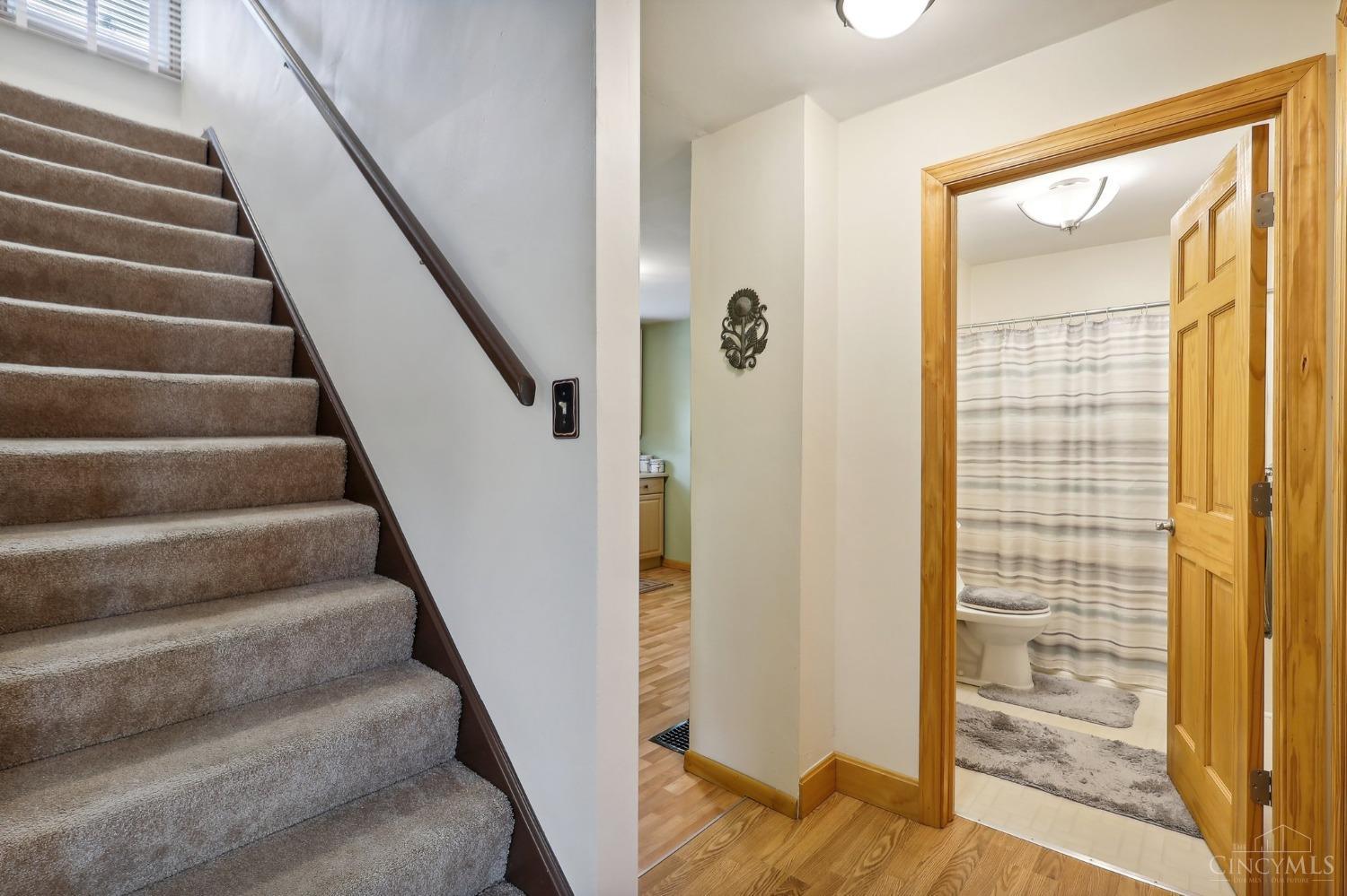 1524 Hunt Road Reading, OH 45215 - Photo 19 of 35 Gallery Image 19