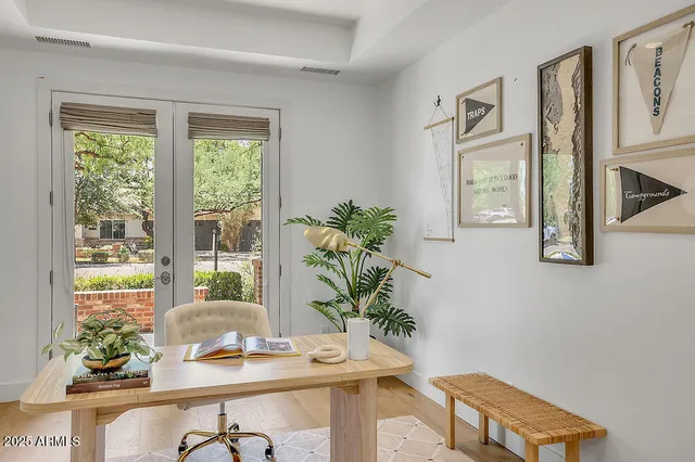 $3,365,000 | 3924 East Roma Avenue, Phoenix, AZ 85018