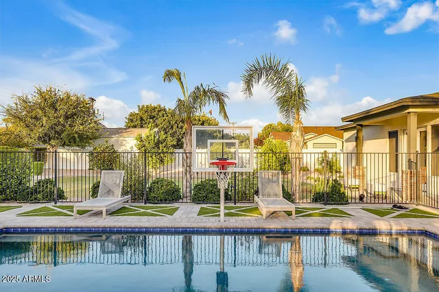 $3,365,000 | 3924 East Roma Avenue, Phoenix, AZ 85018