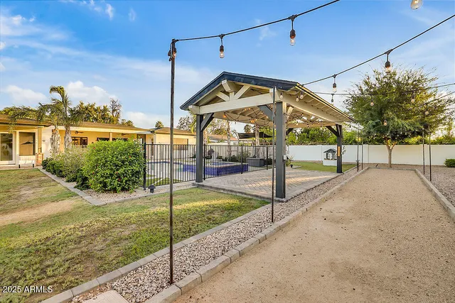 $3,365,000 | 3924 East Roma Avenue, Phoenix, AZ 85018