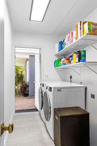 $2,775,000 | 19885 Northeast 22nd Avenue, Miami, FL 33180