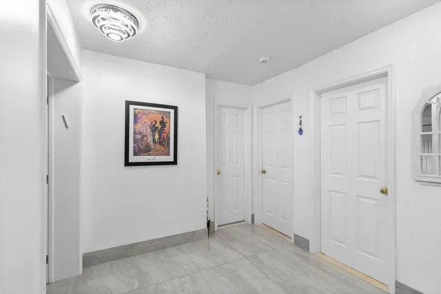 $2,775,000 | 19885 Northeast 22nd Avenue, Miami, FL 33180