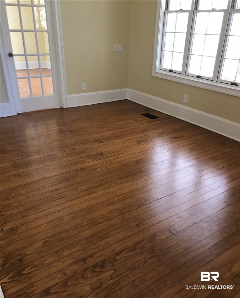 692 Deer Avenue Daphne, AL 36526 - Photo 25 of 26 Brkfast Rm-Refinished Flo
