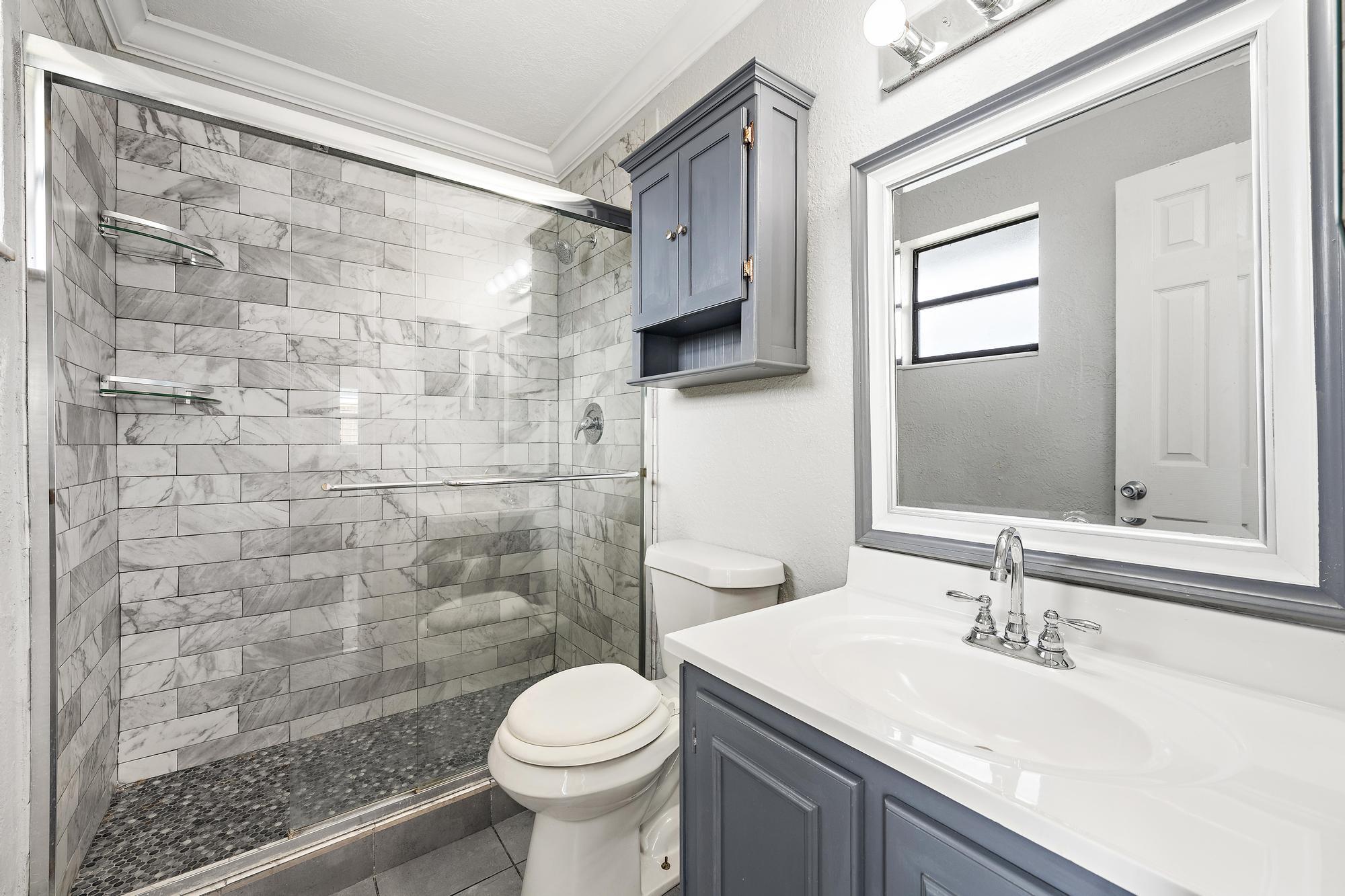 3962 Winfield Road Boynton Beach, FL 33436 - Photo 14 of 22 Primary Bathroom