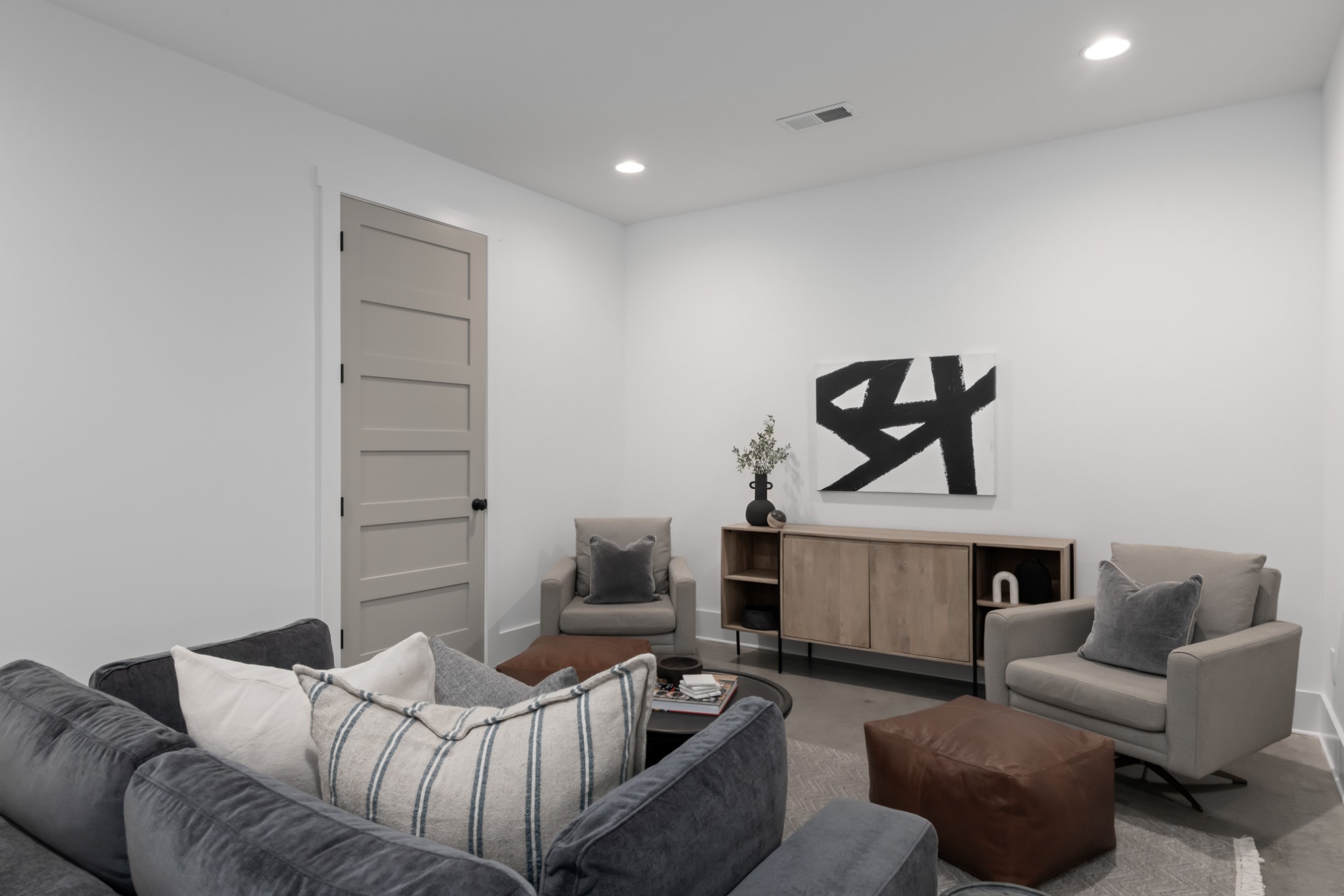 3551 Bailey Road Franklin, TN 37064 - Photo 14 of 52 a living room with furniture and a ceiling fan