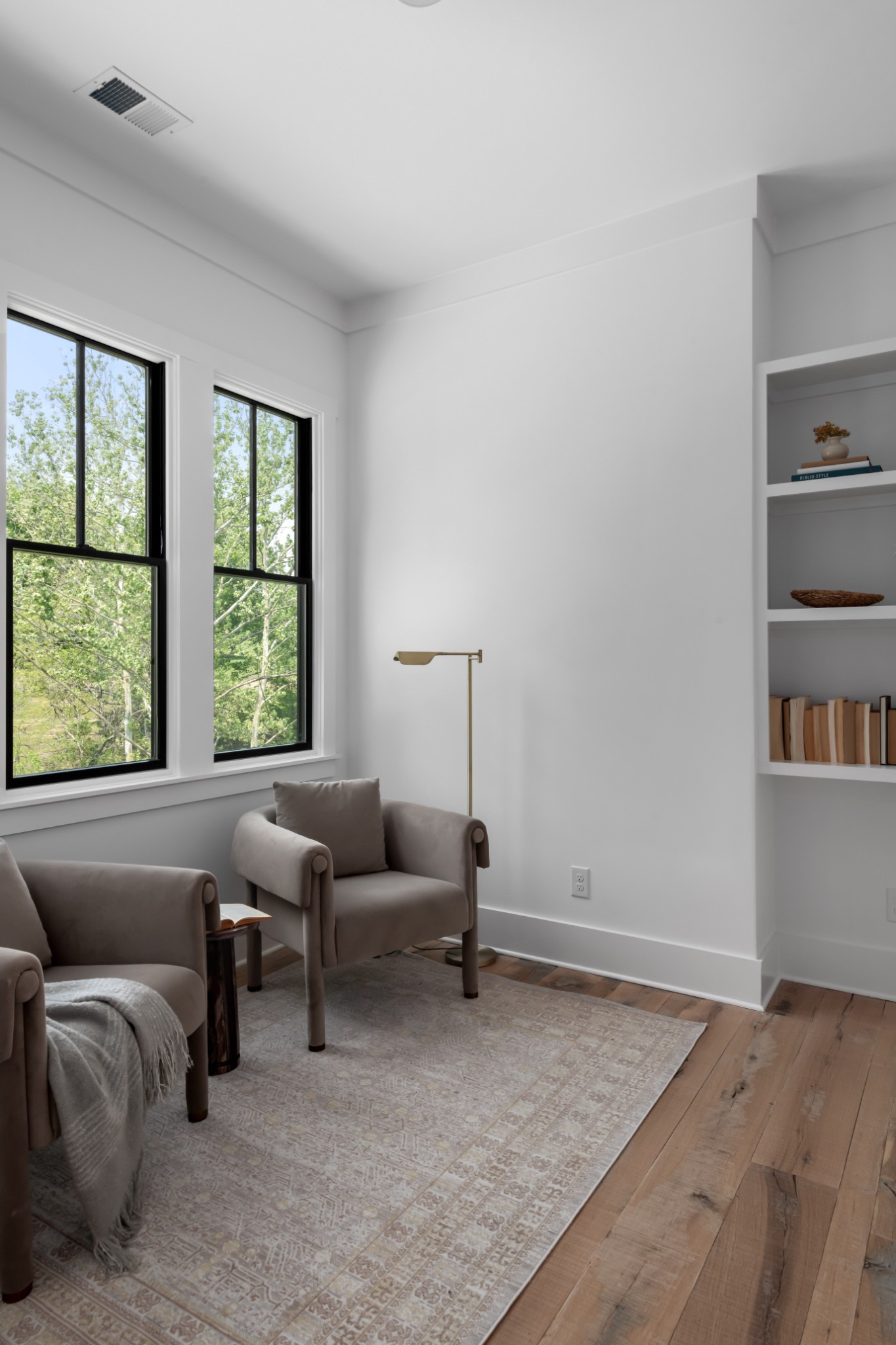 3551 Bailey Road Franklin, TN 37064 - Photo 22 of 52 a living room with furniture and a window