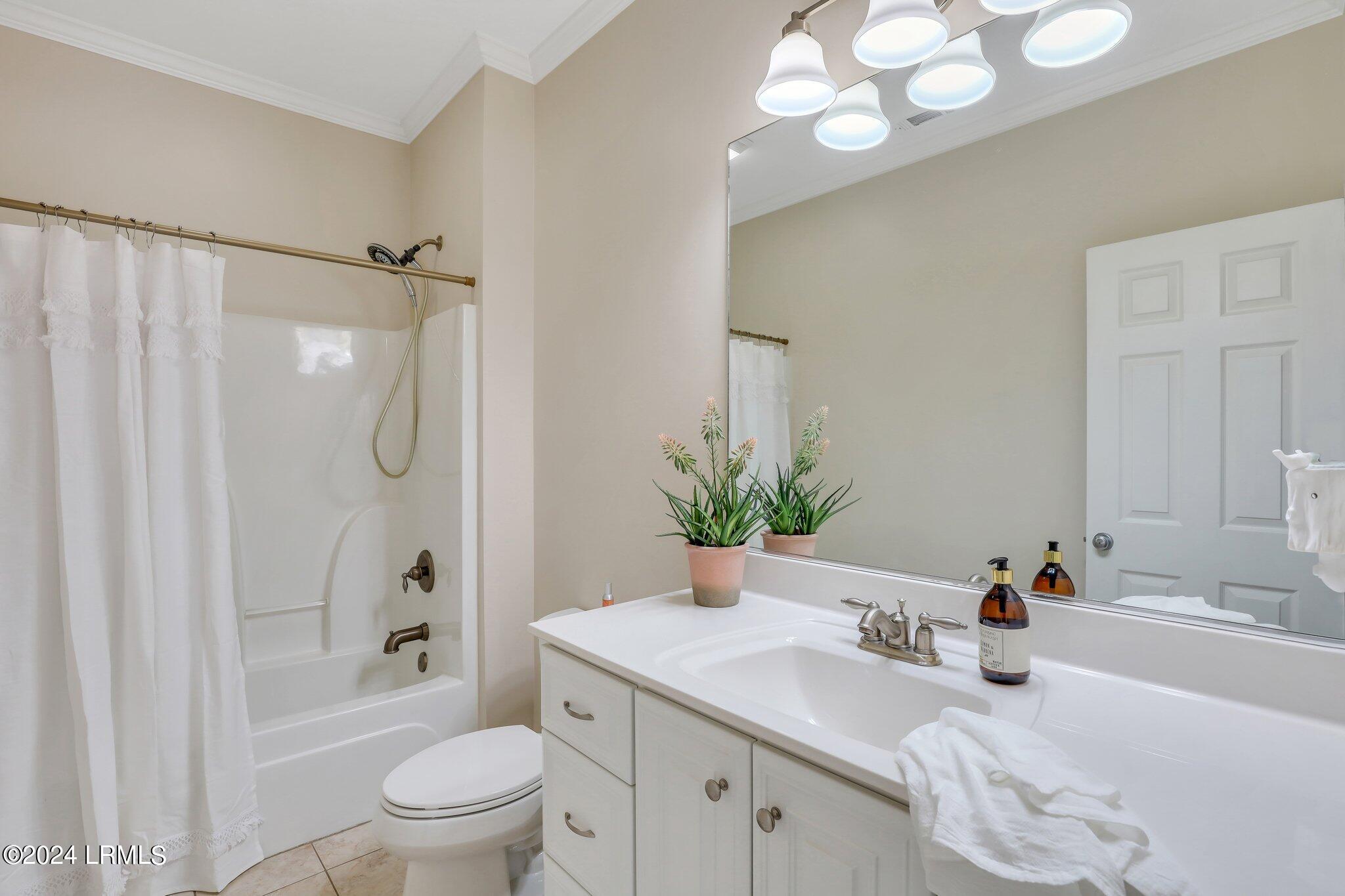 91 Holly Hall Road Beaufort, SC 29907 - Photo 15 of 30 16-web-or-mls-IMG_4405