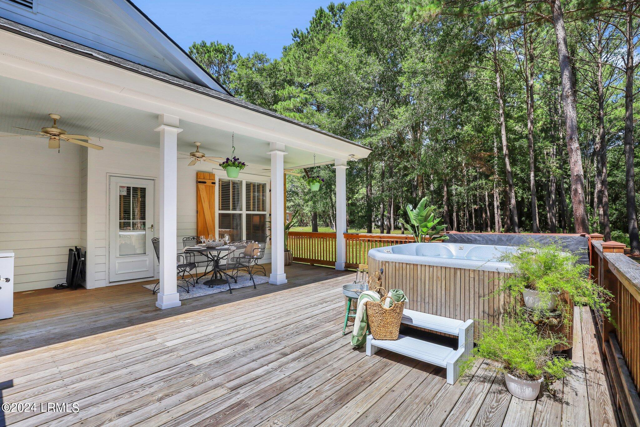 91 Holly Hall Road Beaufort, SC 29907 - Photo 23 of 30 52-web-or-mls-IMG_4585_1