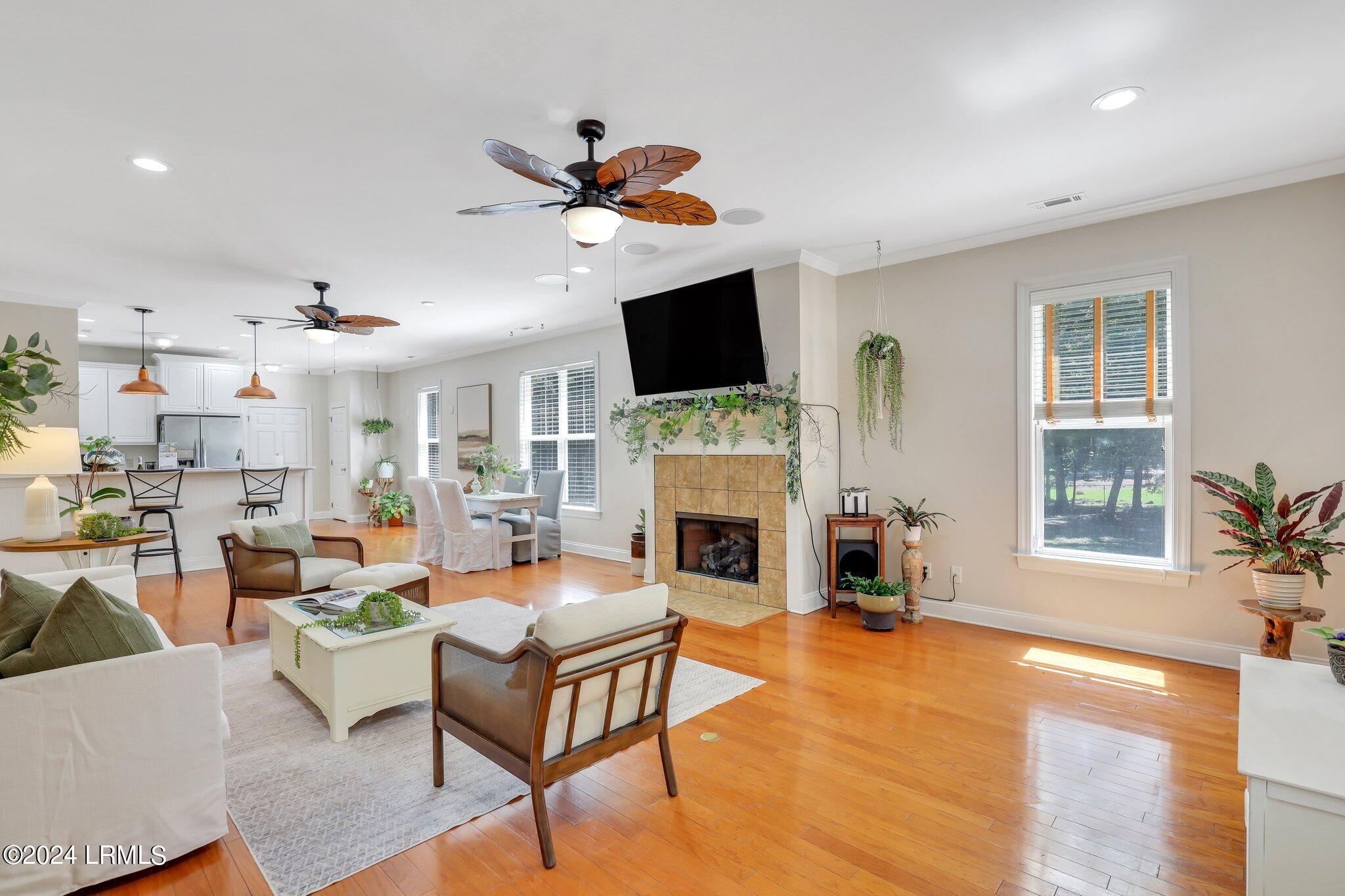 91 Holly Hall Road Beaufort, SC 29907 - Photo 8 of 30 43-web-or-mls-IMG_4545