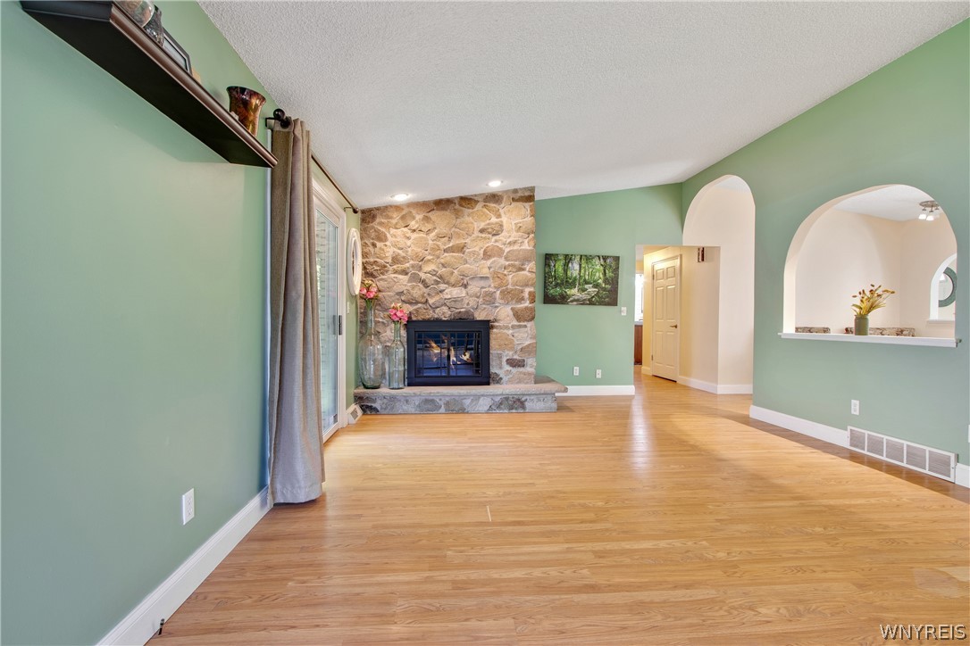 206 Countryside Lane Amherst, NY 14221 - Photo 19 of 48