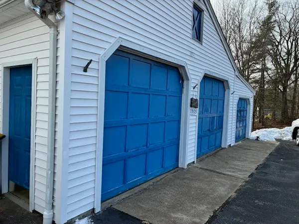 $649,000 | 1505 Broncos Highway, Burrillville, RI 02826